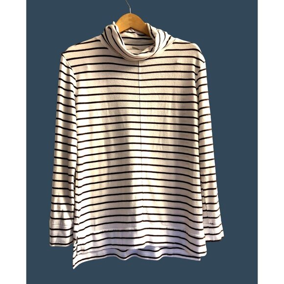 - A NEW DAY- WOMENS LONG SLEEVE LIGHT WEIGHT STRIPPED TURTLENECK TOP SIZE SMALL - Picture 1 of 7